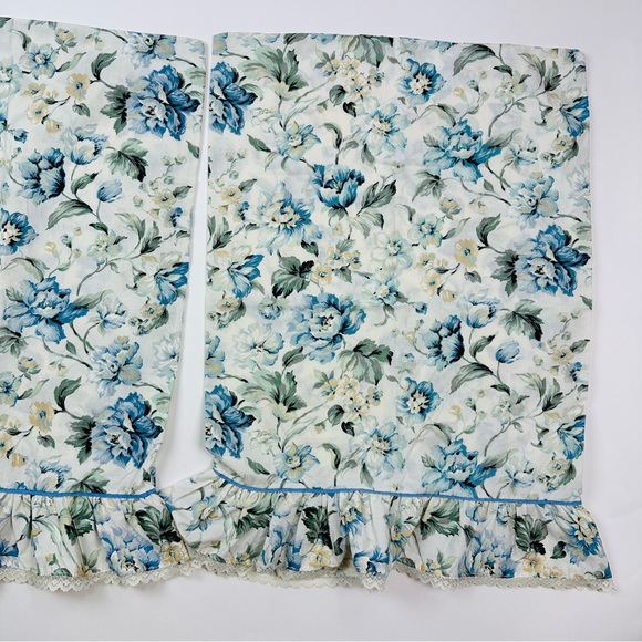 Vintage Blue Floral Cotton Lace Ruffle Trim 2 Standard Pillowcases & Flat Sheet - Picture 9 of 14